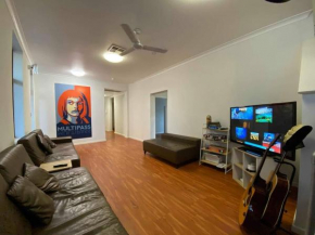  Downtown Backpackers Hostel - Perth  Перт